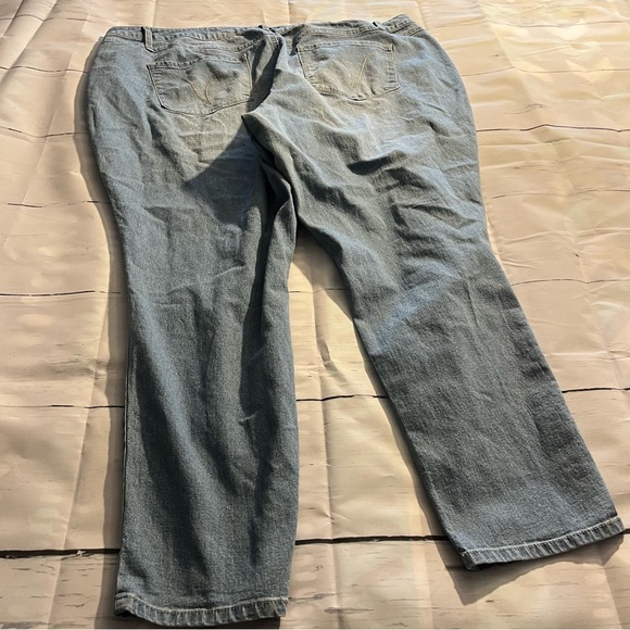 Light Wash A3 Denim Women's Plus Size Destructed Skinny Jeans, Size 26W - Picture 13 of 15